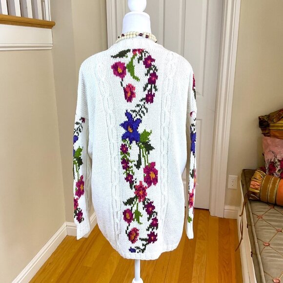 Express Sweater Vintage Mock Neck White with Floral Purple Pink (~L, 43 in Bust) - Picture 4 of 6